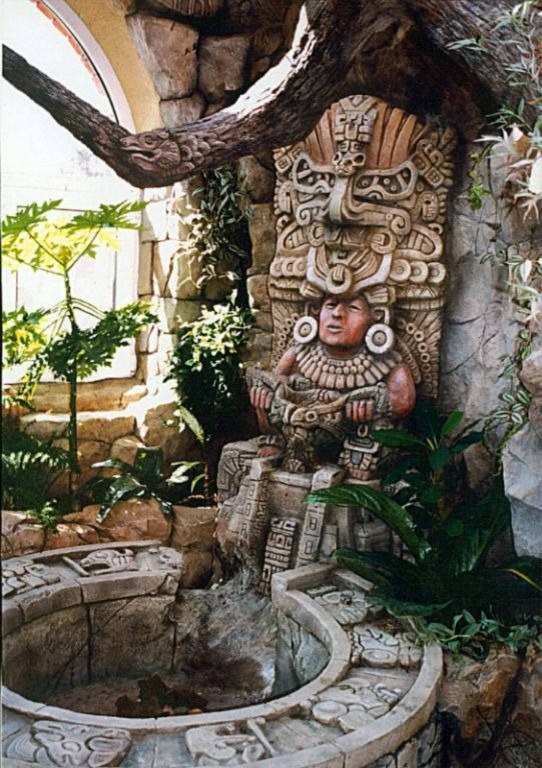 Скалы, гроты, водопады, малые архитектурные формы.