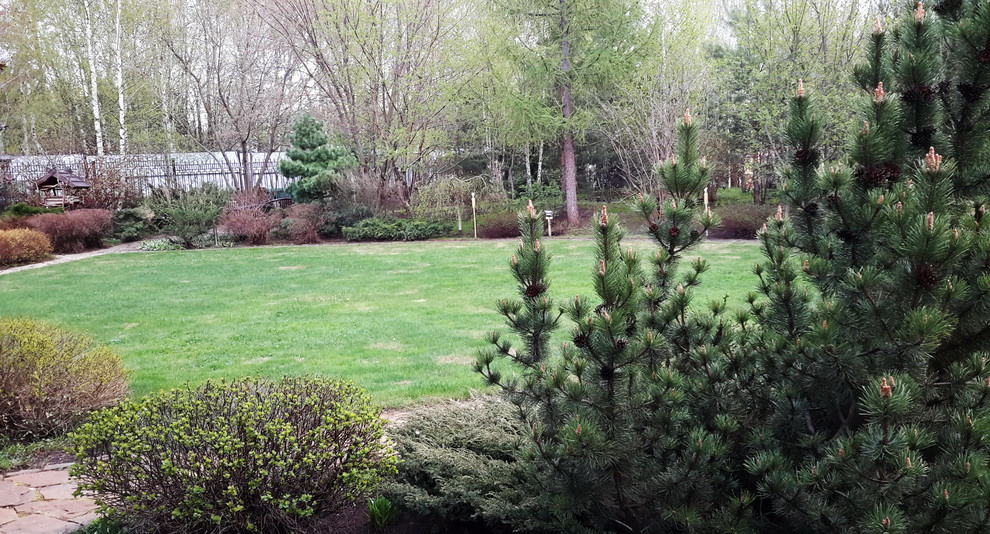 Подмосковный  коттеджный сад ВЕСНОЙ