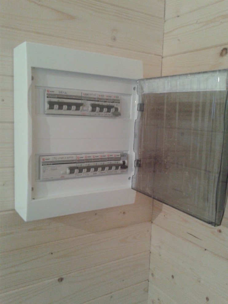 РАСПРЕДЕЛИТЕЛЬНЫЙ ЩИТ:ВАСИЛЬЕВО