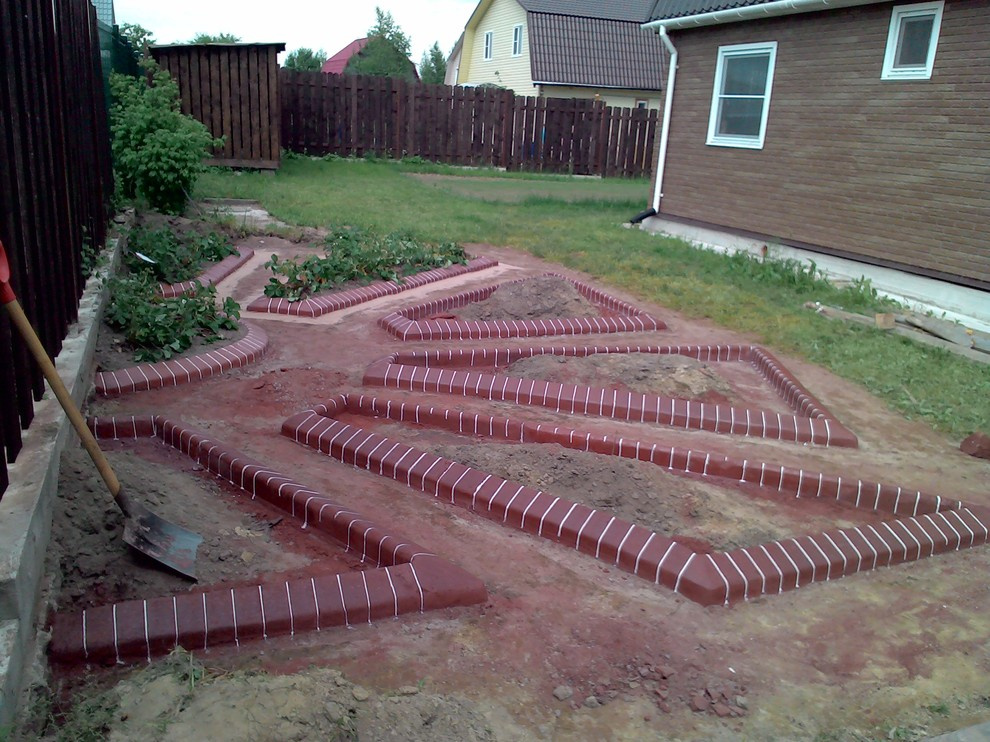 Клумба -грядка