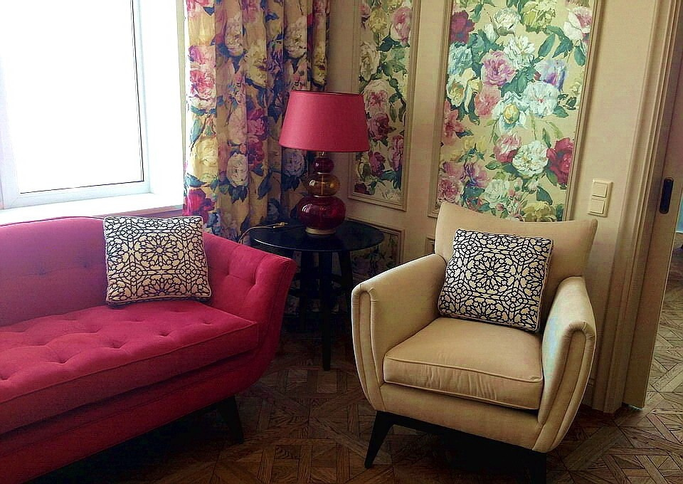 Обложка проекта: Ткани Designers Guild в интерьере гостиной - Rosetti