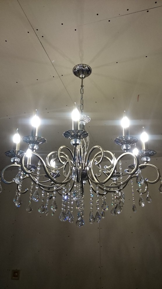 Обложка проекта: Монтаж люстры 23 кг