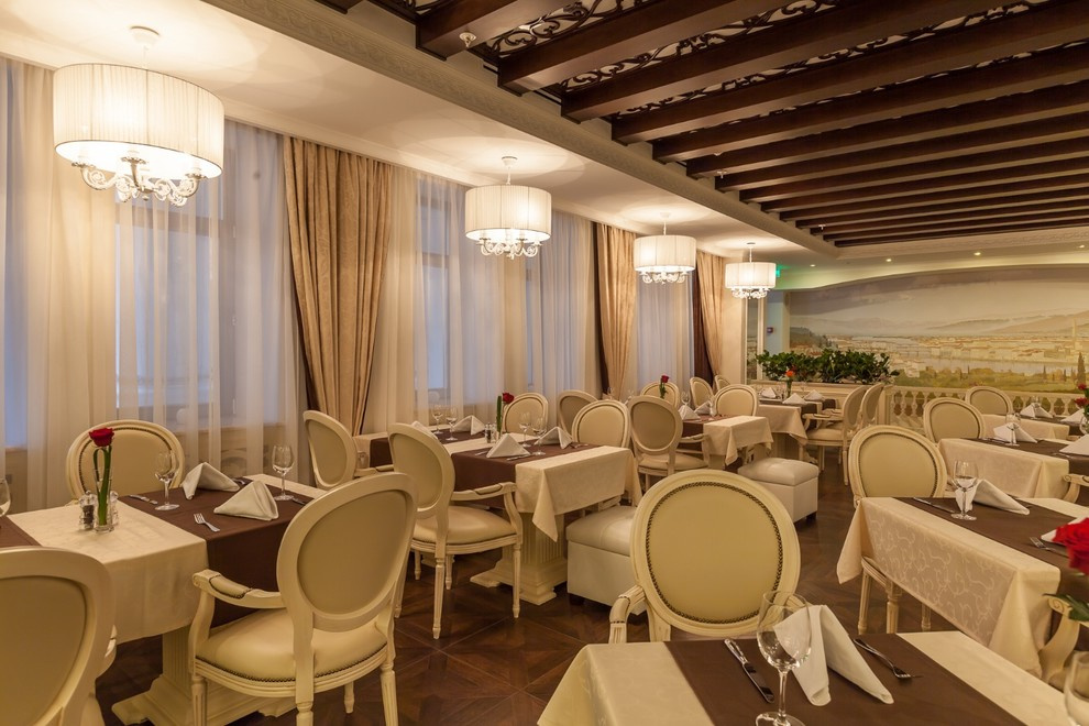 The State Hermitage Museum Official Hotel