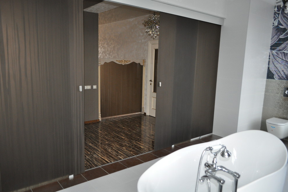 Стеклянные двери и перегородки