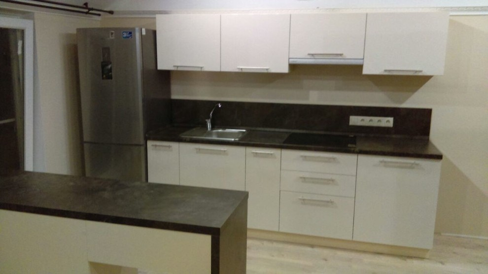 Обложка проекта: Кухня Регина