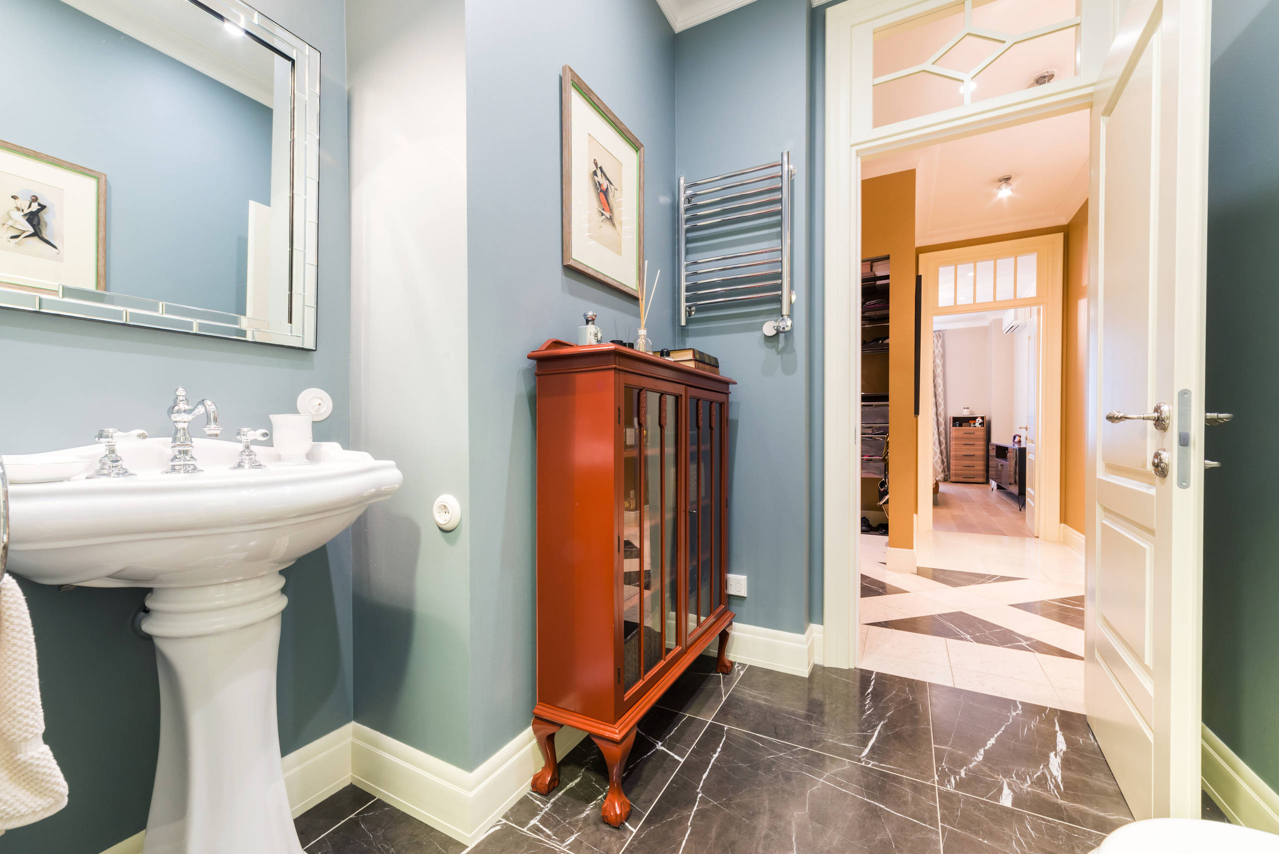 Квартира на Парадной улице