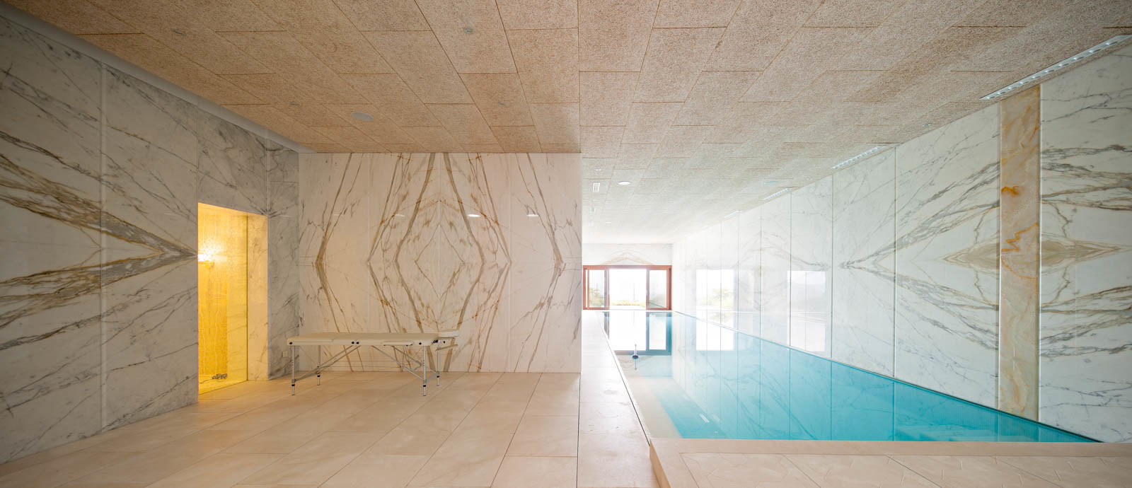 Дом с видом на Гибралтар