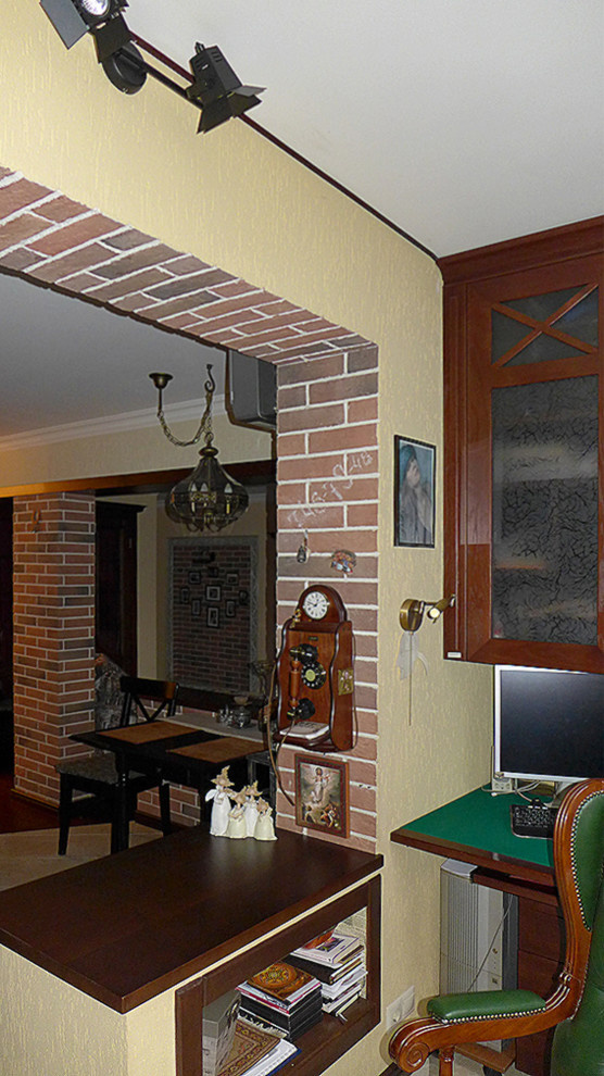 Обложка проекта: "Ностальгия"___Кабинет.Квартира в Москве, 100 кв.м.