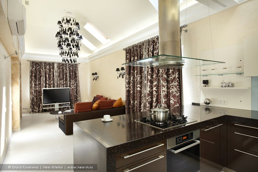 Дом в коттеджном поселке «Лукоморье» - 350 м²