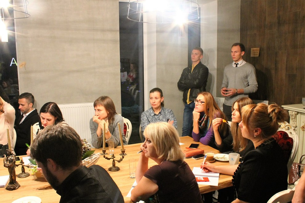 Houzz в Workplacesib 12.10.2016, Новосибирск, ул. Декабристов, 41, секция В