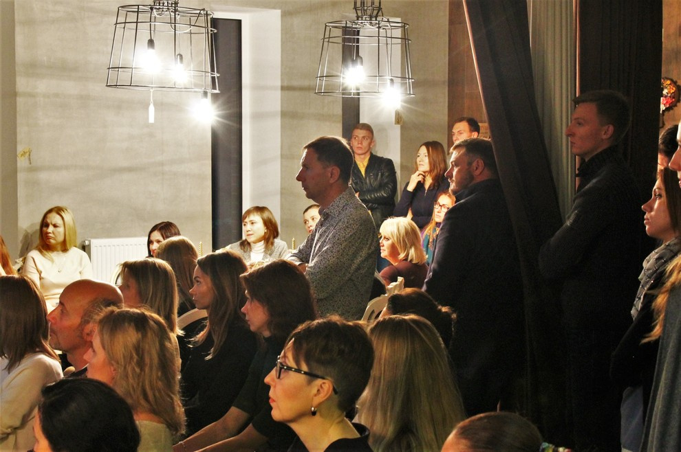 Houzz в Workplacesib 12.10.2016, Новосибирск, ул. Декабристов, 41, секция В