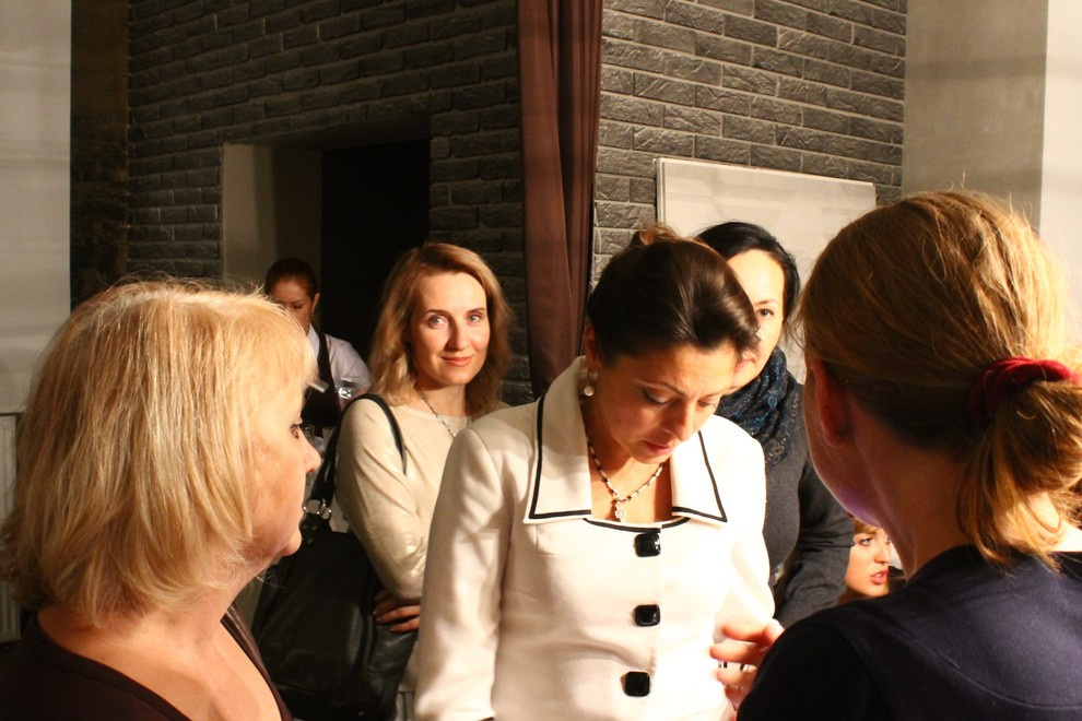 Houzz в Workplacesib 12.10.2016, Новосибирск, ул. Декабристов, 41, секция В