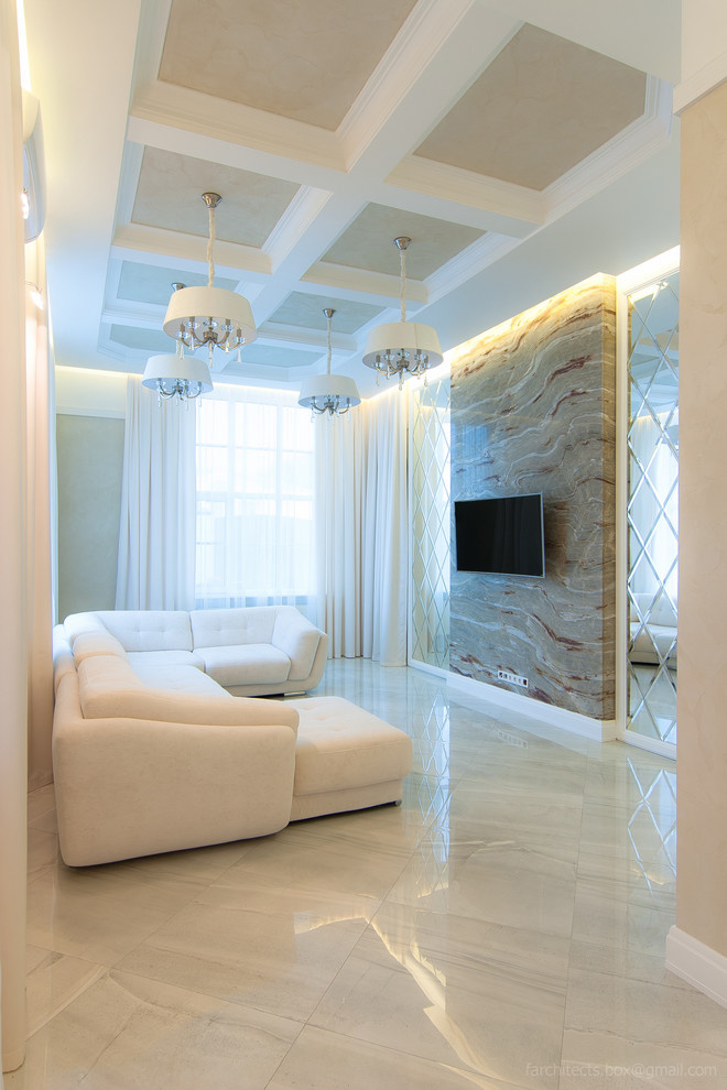 Гостиная и прихожая в загородном доме