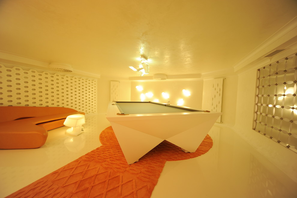 ДОМ У ОЗЕРА