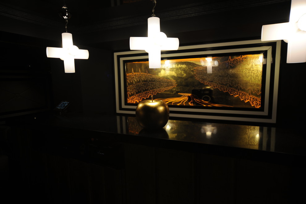 ДОМ У ОЗЕРА