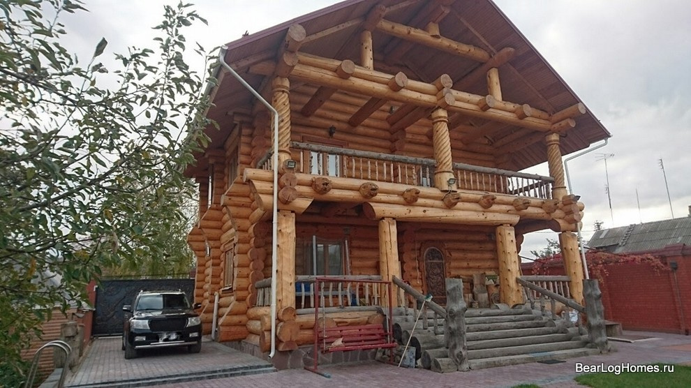 Баня из рубленного бревна кедра "Сарат"