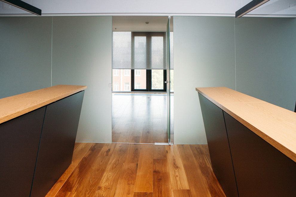 Стеклянные перегородки в БЦ «Невская Ратуша»