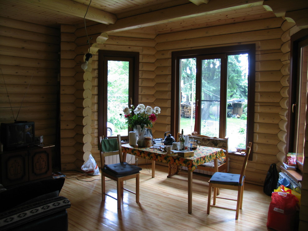 Луговая, дом из оцилиндорванного бревна