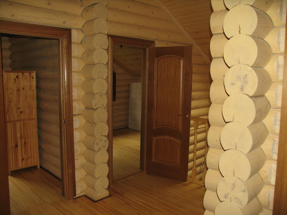 Луговая, дом из оцилиндорванного бревна