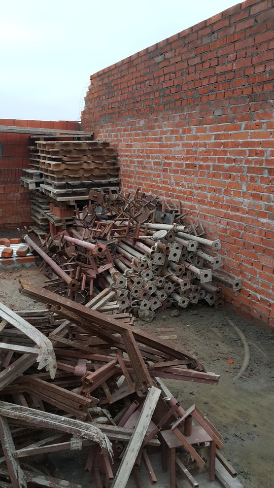 черновая кладка кирпичем и теплой керамикой