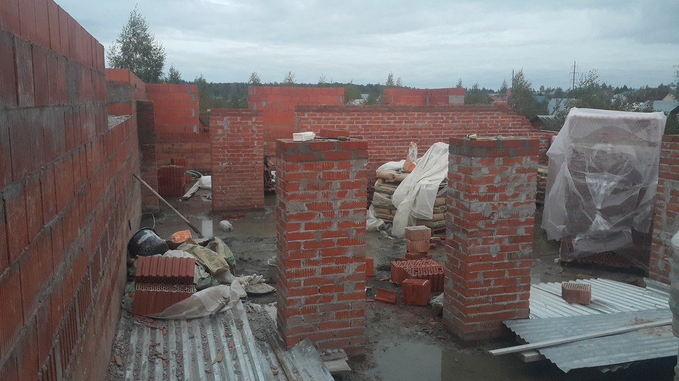 черновая кладка кирпичем и теплой керамикой