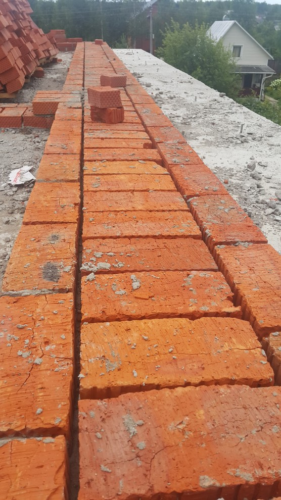 черновая кладка кирпичем и теплой керамикой