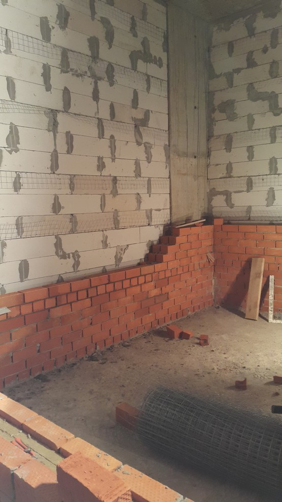 черновая кладка кирпичем и теплой керамикой