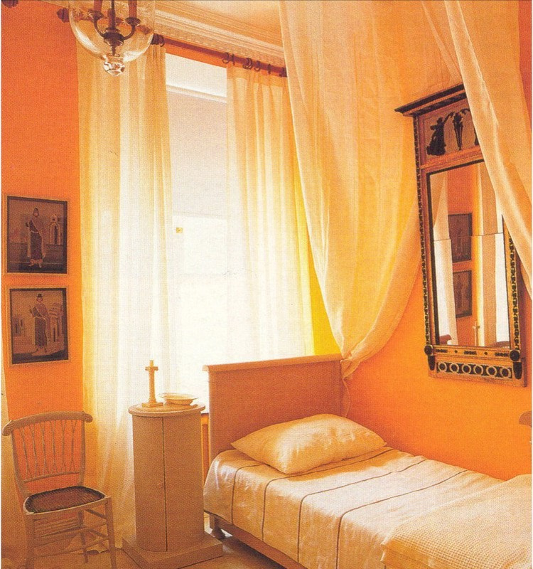 Квартира Джона Стюарта