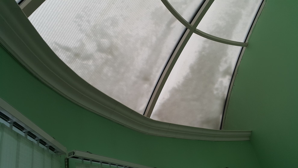 Деревянный потолок из лиственницы