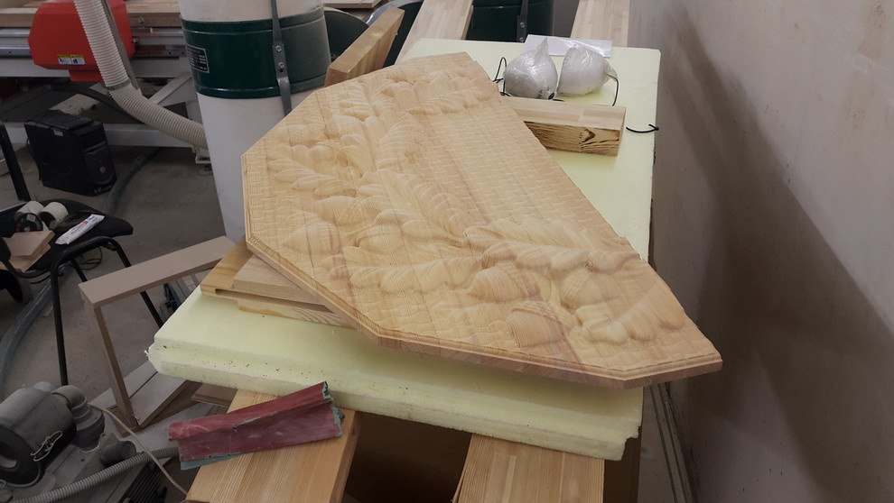 Деревянный потолок из лиственницы