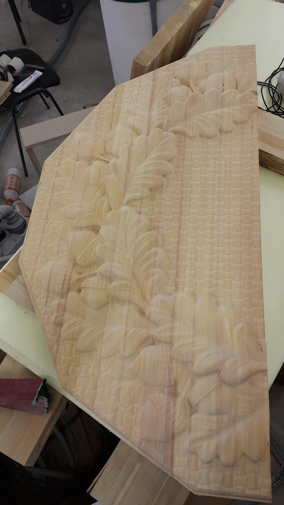 Обложка проекта: Деревянный потолок из лиственницы