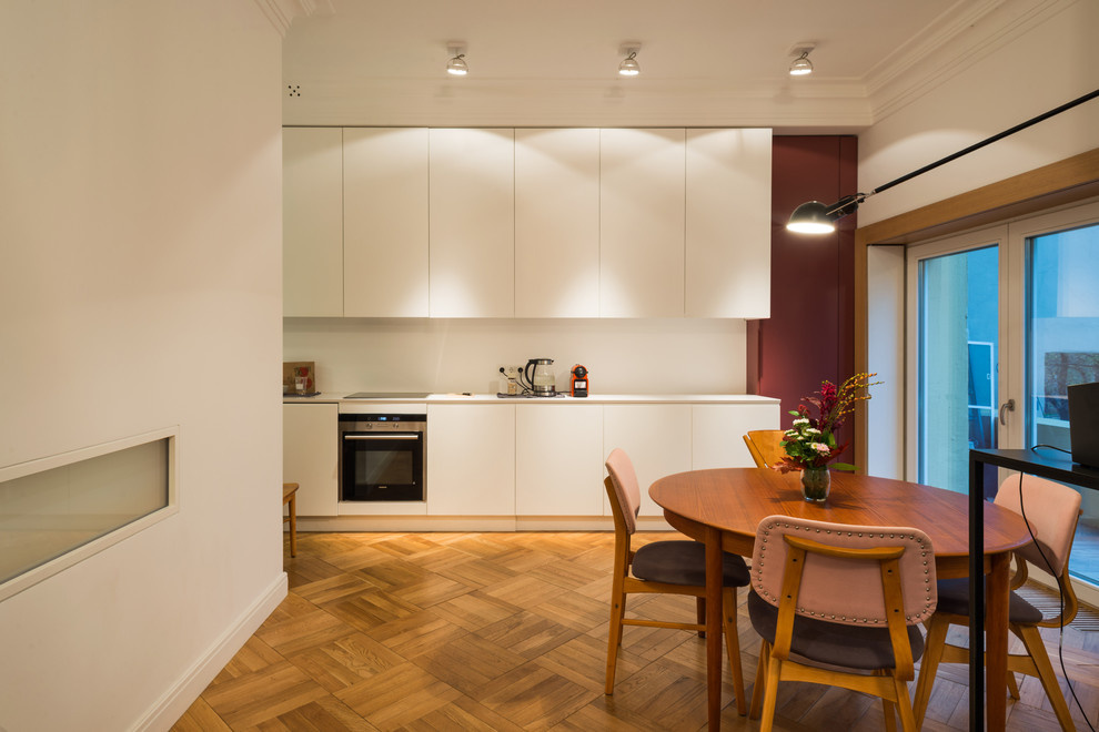 В гостях: Лаконичный интерьер с видом на Патриаршие пруды