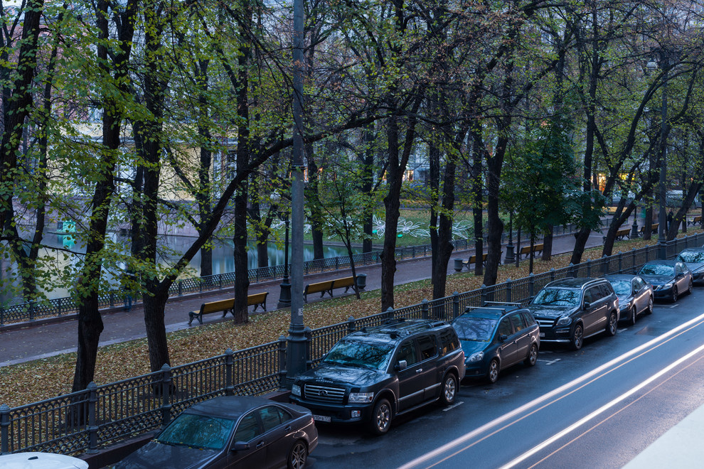 На Патриарших прудах