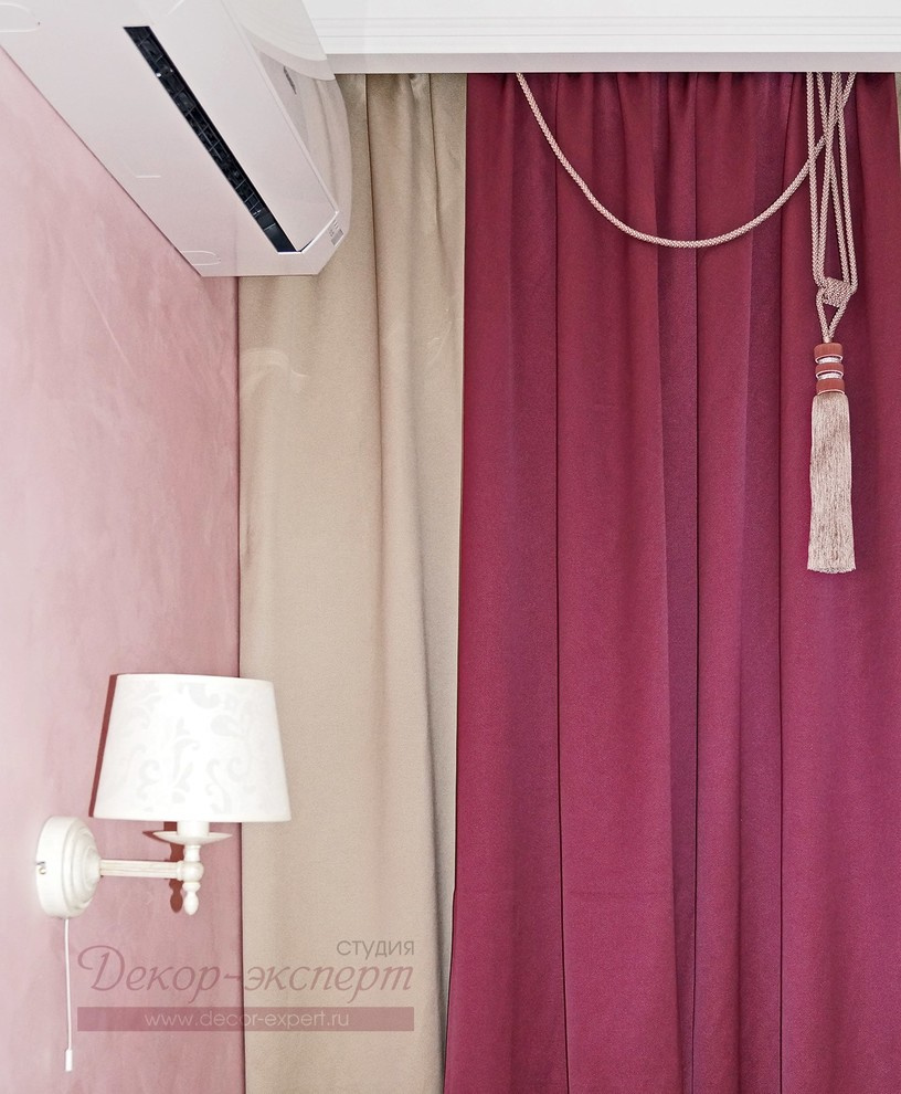 Текстильный декор для "брусничной" спальни. Фрапгмент