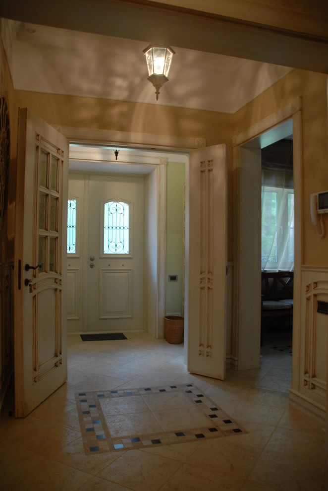 "восемь уровней для трех поколений"