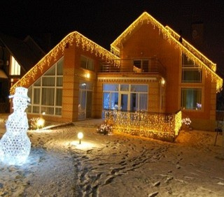 Новогоднее украшение домов