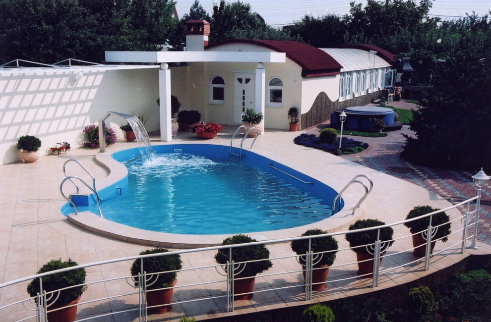 Бассейны уличные