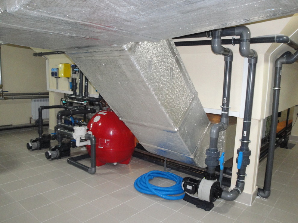 Оборудование очистки воды бассейна, технические помещения