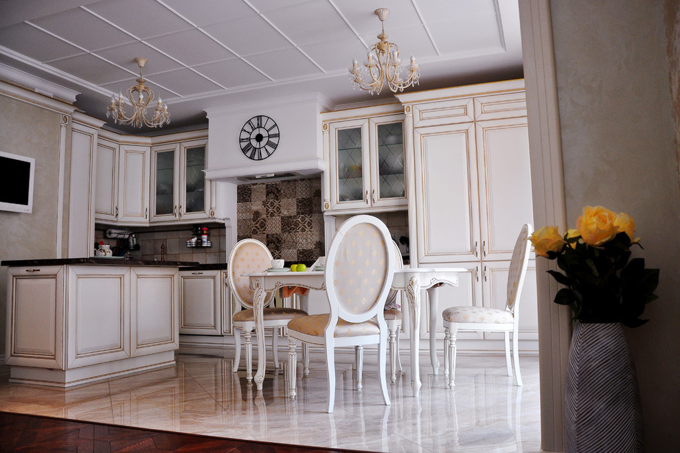 Бежевый зефир