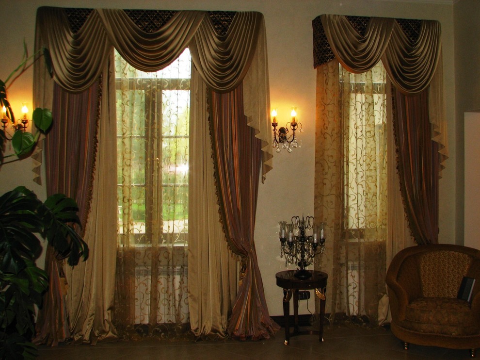 Оформление текстилем нестандартных окон