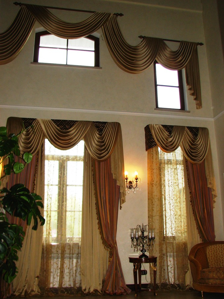 Оформление текстилем нестандартных окон