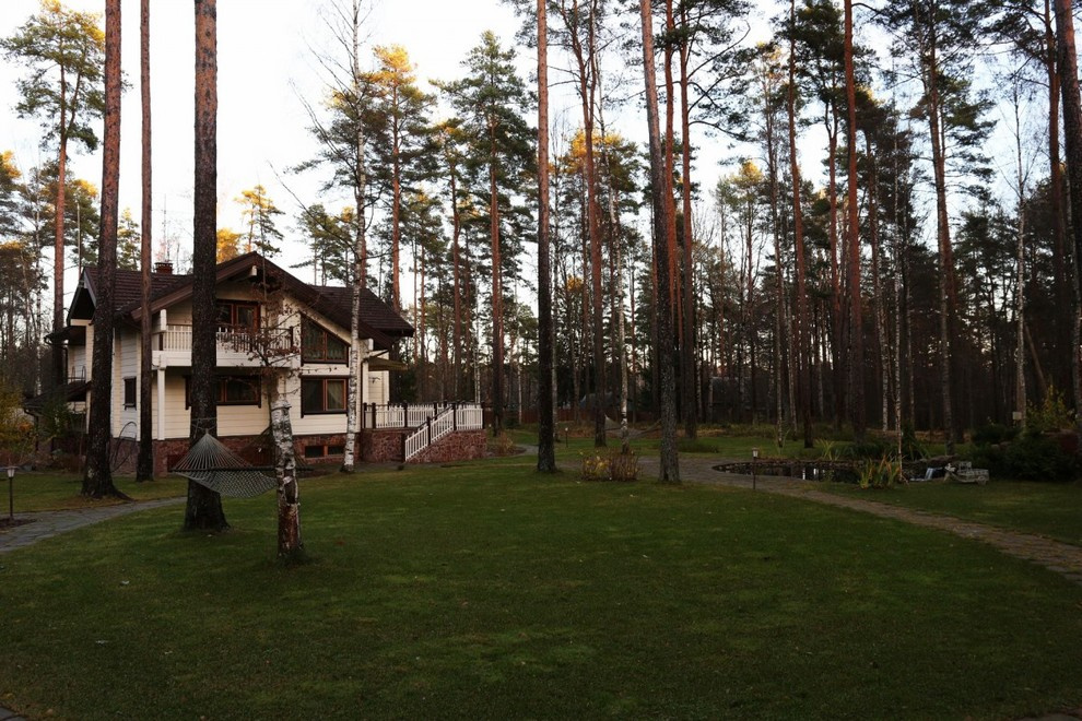 Загородный дом - пос. Пушное (Ленинградская обл) - 580м кв