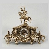 Часы каминные в каминный зал