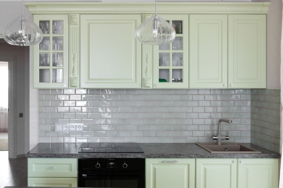 Маленькая кухня с островом