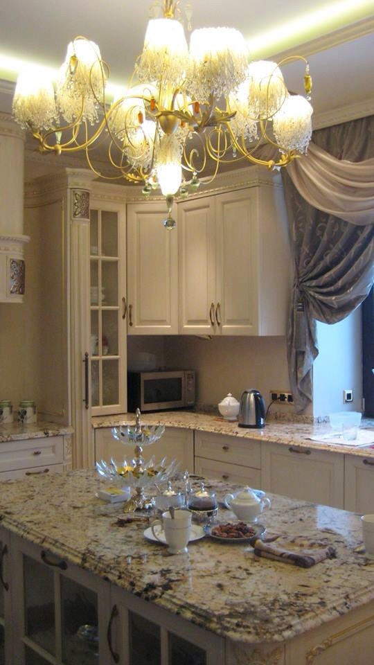 Арт деко с готическим привкусом