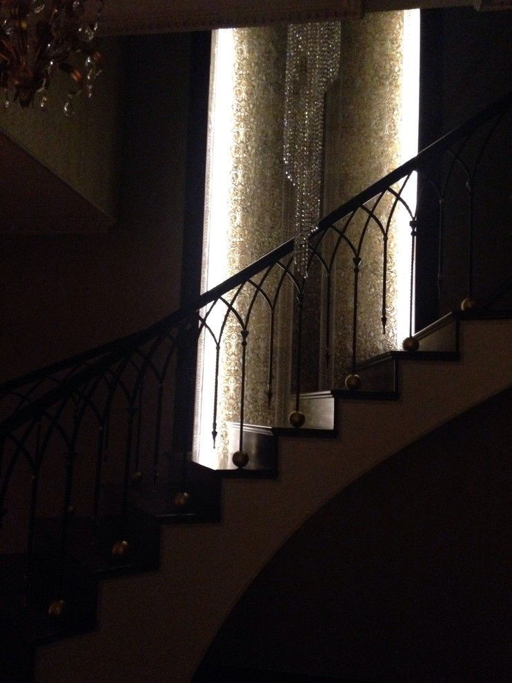 Арт деко с готическим привкусом