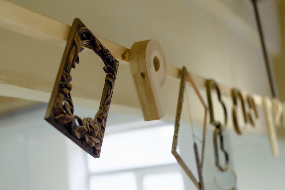 Фотографии из мастерской мебельного реставратора