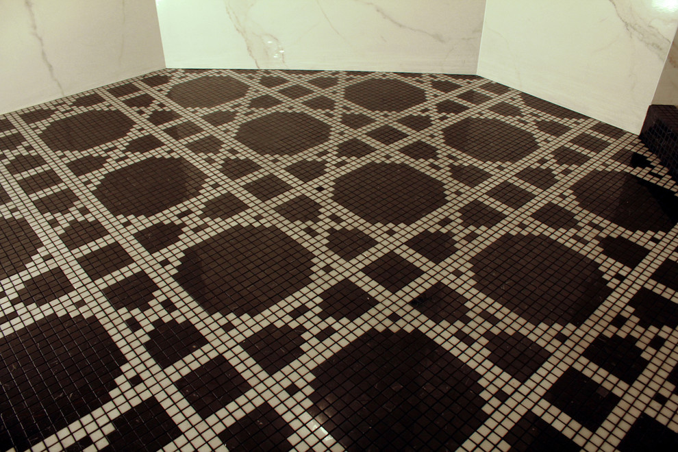 Обложка проекта: Крупный формат + мозаика.