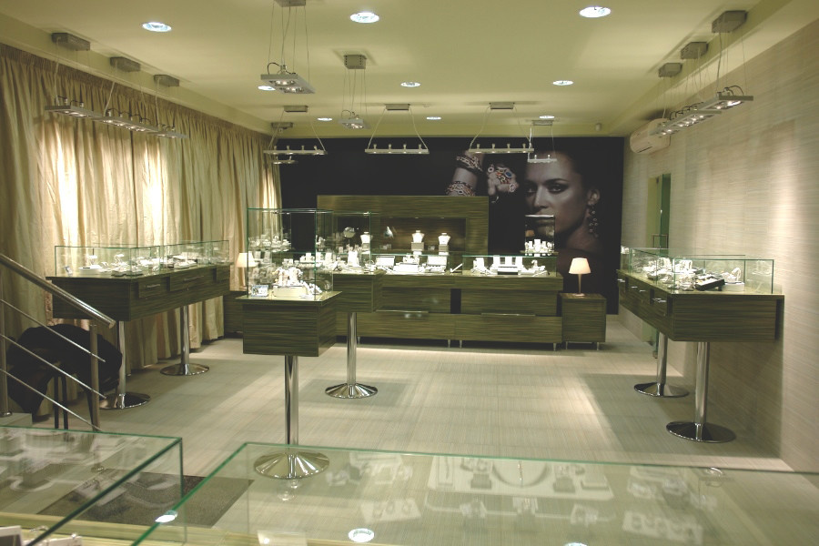 Интерьер ювелирного магазина "Вальтера"