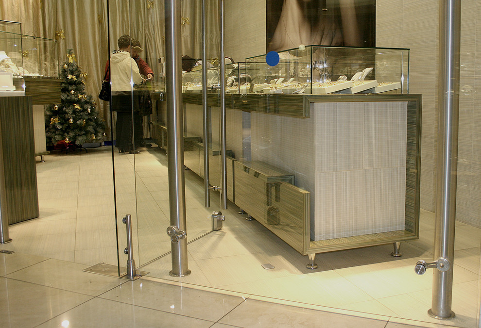 Обложка проекта: Интерьер ювелирного магазин "Вальтера" в ТЦ "Европейский"